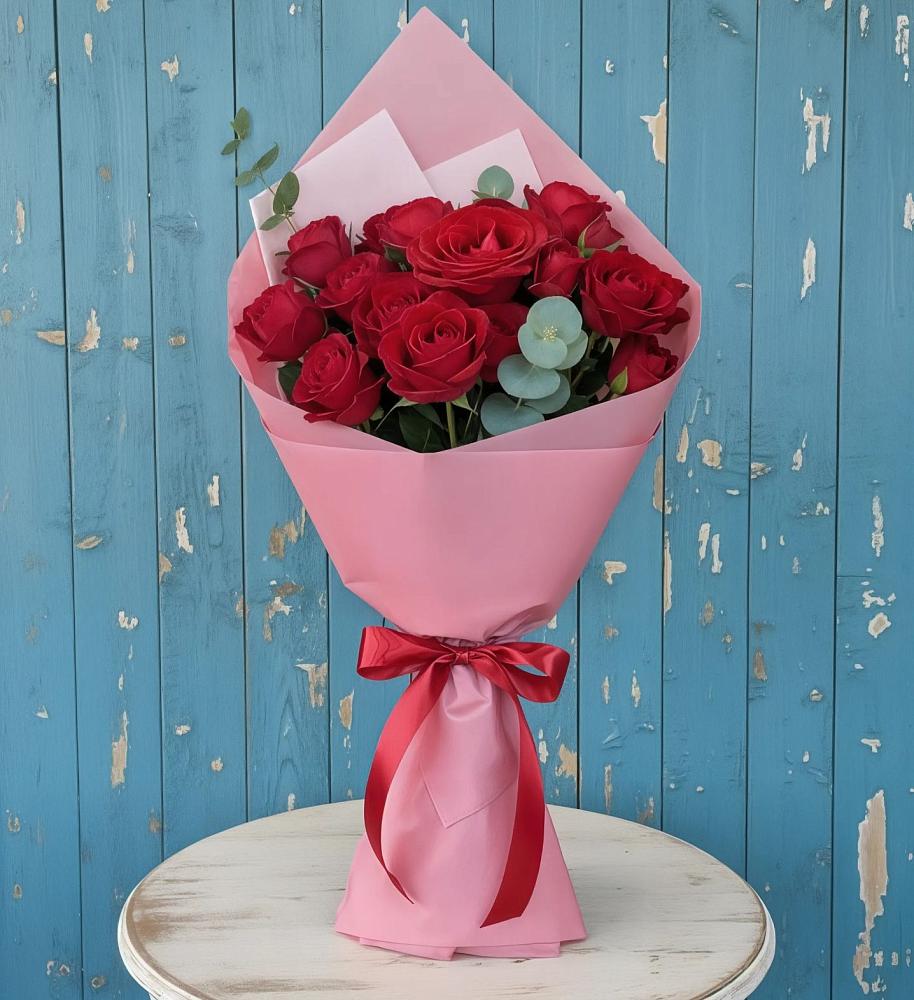 Букет цветов из: Розы в Казанское Тюменская область