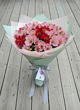 Букет цветов из:  Альстромерии в Казанское Тюменская область