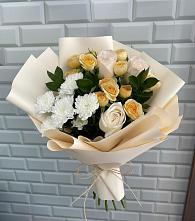 Букет цветов из:  Розы и Хризантемы в Казанское Тюменская область