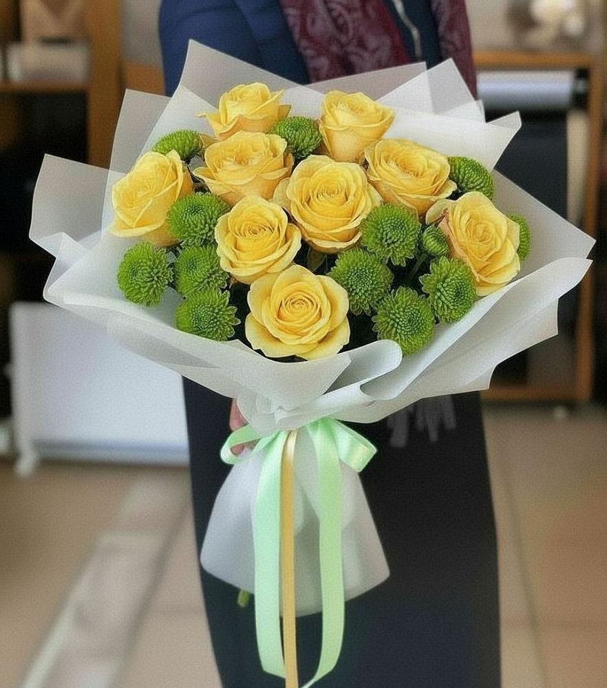 Букет цветов из: Хризантемы и Розы в Казанское Тюменская область