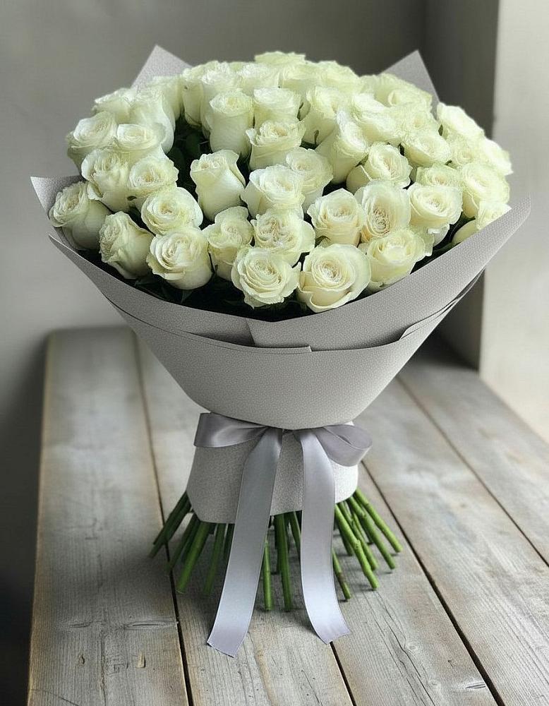 Букет 35 Белых роз в Казанское Тюменская область