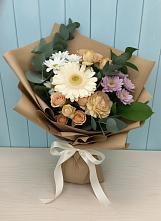 Букет цветов из:  Герберы и Хризантемы в Казанское Тюменская область