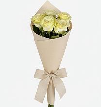 Букет цветов из:  Розы в Казанское Тюменская область