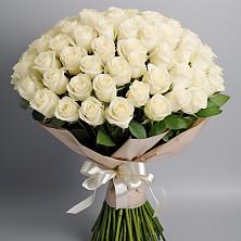 Букет 101 беля роза Белоснежка в Казанское Тюменская область