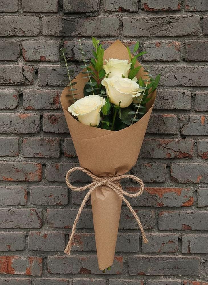 Букет цветов из: Розы в Казанское Тюменская область