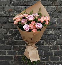 Букет цветов из:  Розы в Казанское Тюменская область