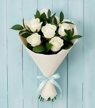 Букет цветов из:  Розы в Казанское Тюменская область