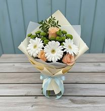 Букет цветов из:  Герберы, Розы и Хризантемы в Казанское Тюменская область