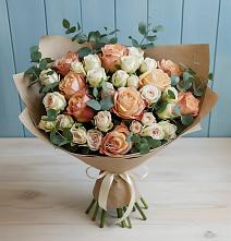 Букет цветов из:  Альстромерии и Розы в Казанское Тюменская область