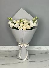 Букет цветов из:  Розы и Лизиантусы #REPLACE_PRED# Казанское Тюменская область